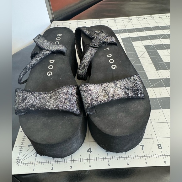Rocket Dog raver metallic silver platform sandals sz 7 - Picture 3 of 11